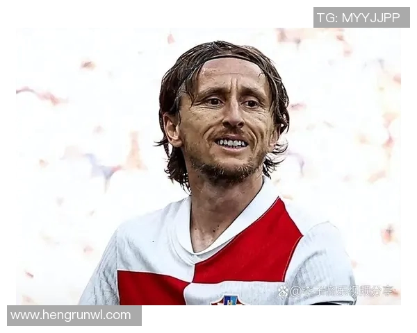 乌克兰足球女球星的荣耀之路与她在绿茵场上的传奇故事 乌克兰足球女球星的荣耀之路与她在绿茵场上的传奇故事